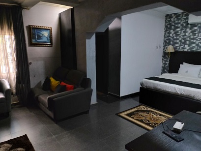  Saga Suites & Apartments